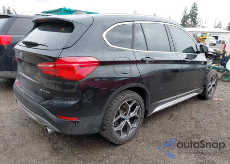 2018 BMW X1 xDrive28I z USA, uszkodzony, nr VIN WBXHT3C39J3H30531